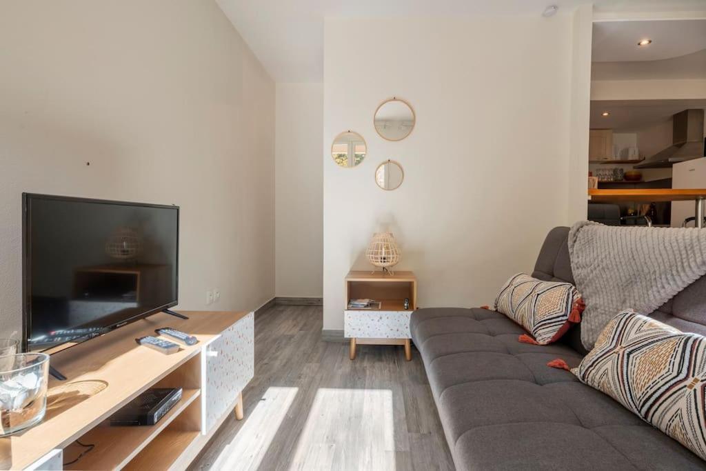 Apartamento L'Ainstant Bellegarde-sur-Valserine Exterior foto