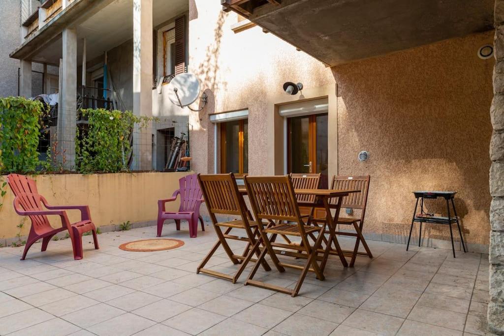 Apartamento L'Ainstant Bellegarde-sur-Valserine Exterior foto